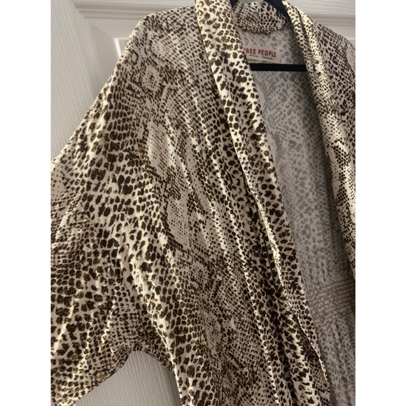 Free People  Wild Nights Duster in Snake print - Picture 4 of 7
